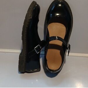 Torrid Classic Black Mary Jane Shoes Size 9.5WW